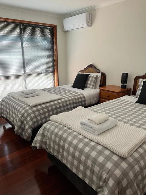 Charming 4BR Retreat Near Gawler - Tourism Hervey Bay 4