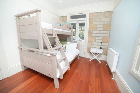Charming Cammeray Cottage In Heart Of Sydney - Tourism Hervey Bay 4