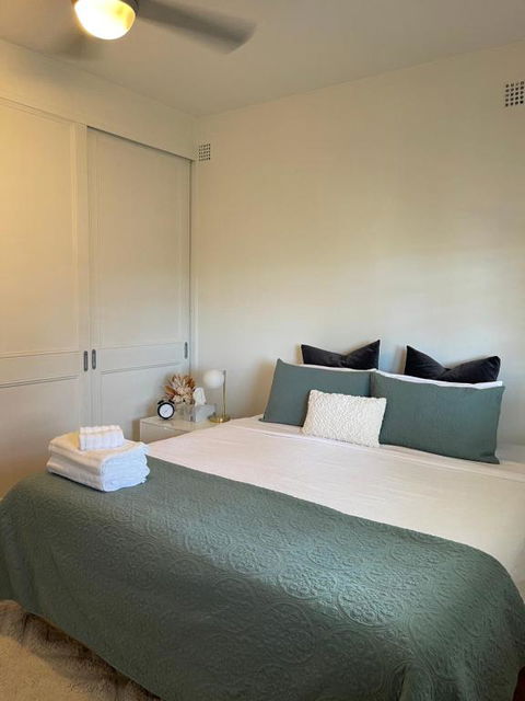 Charming & Cozy 2BR Cottage - Tourism Hervey Bay 0