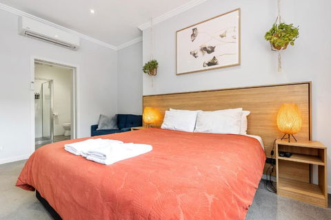 Civic Apartments - Tourism Hervey Bay 0