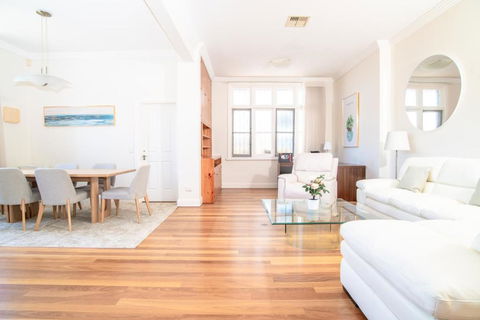 Charming Parkview Shared House Near Bondi Beach - Tourism Hervey Bay 4