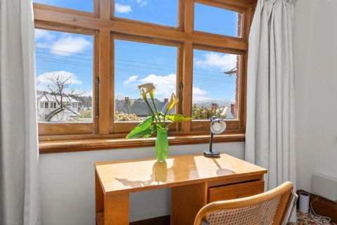 Charming Sandy Bay Retreat - Tourism Hervey Bay 2