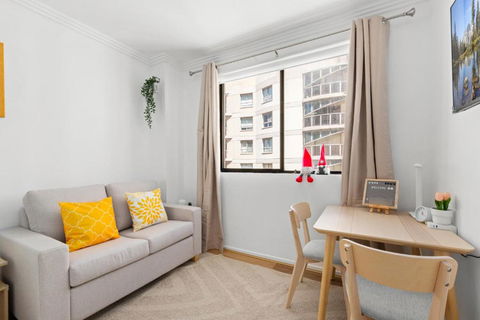 Charming Studio Apartment In The Heart Of Sydney - Tourism Hervey Bay 0