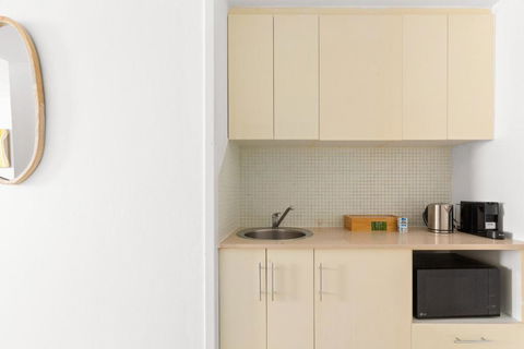 Charming Studio Apartment In The Heart Of Sydney - Tourism Hervey Bay 2