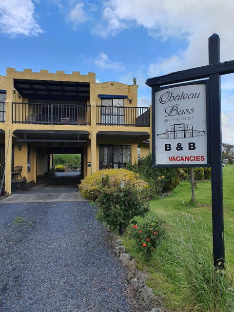 Chateau Bass - Hervey Bay Accommodation 3