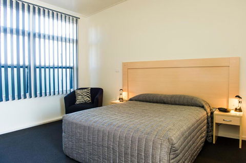 Cherry Blossom Motor Inn - Tourism Hervey Bay 0