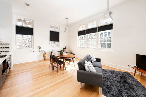 Chic 1BR Apartment In Peaceful Parkville - Tourism Hervey Bay 3