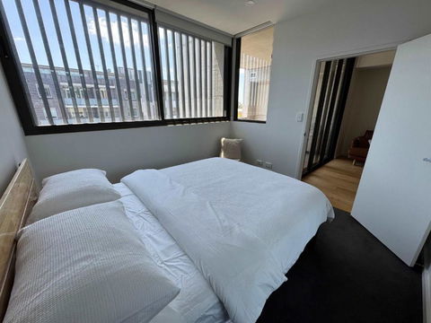 Chic Apartment Gladesville - Tourism Hervey Bay 1