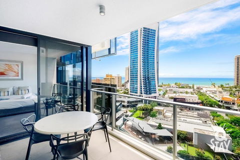 Circle On Cavill, 1 Bedroom Ocean Family Apartment Surfers Paradise - Tourism Hervey Bay 0