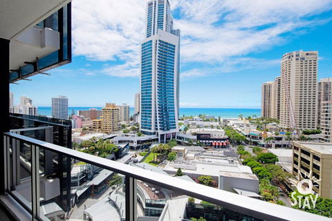 Circle On Cavill, 1 Bedroom Ocean Family Apartment Surfers Paradise - Tourism Hervey Bay 1