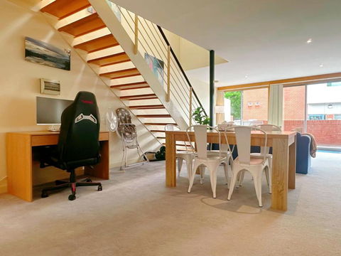 City Center Stay With Parking - Tourism Hervey Bay 3