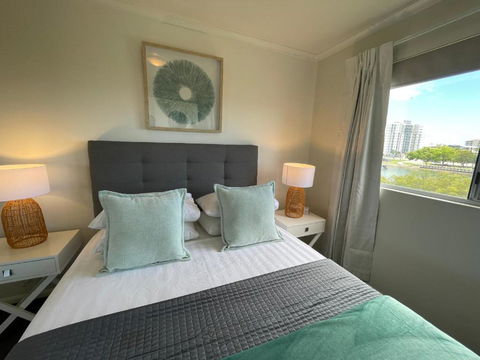 City Stadium Apartment On The Riverfront 38 - Tourism Hervey Bay 3