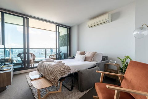City Views Apt FREE Parking WIFI Gym Pool - Tourism Hervey Bay 1