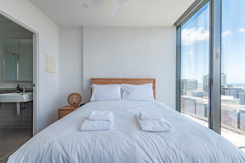 City Views Apt FREE Parking WIFI Gym Pool - Tourism Hervey Bay 3