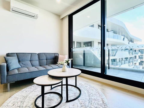 Cityline Serenity 2BR In Monash - Tourism Hervey Bay 3