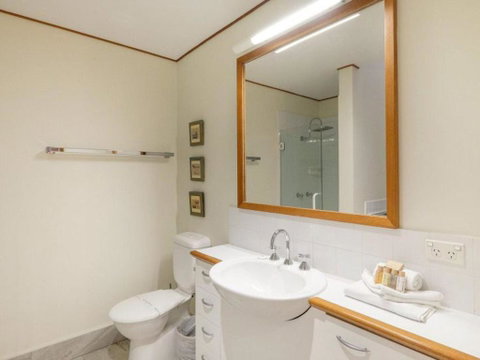 Claytons 8 By Discover Stradbroke - Hervey Bay Accommodation 1