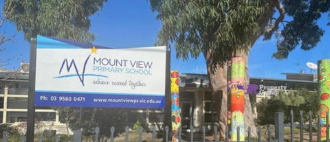 Close To The Glen, Kingsway Shops Restaurants Park - Tourism Hervey Bay 3