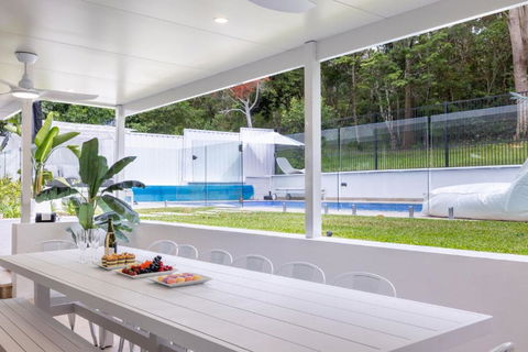 Cloud Nine, 18 Wynne Cres - Pool, Waterviews, Linen - Tourism Hervey Bay 3