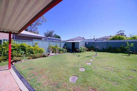 Close To Lake, Golf & Beach, Perfect For Longer Stays - Tourism Hervey Bay 2