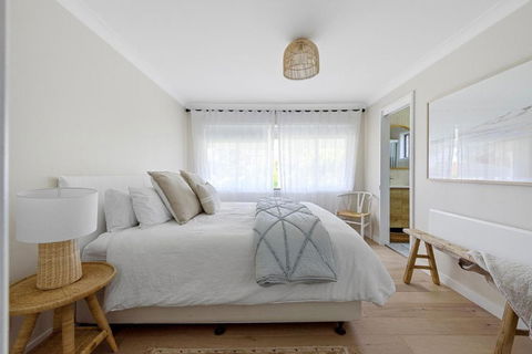 Coast House Mollymook - Tourism Hervey Bay 4