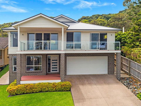 Coastal Dreamer Gerroa - Tourism Hervey Bay 0