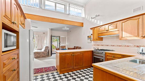 Coastal Drift - Escape To Coastal Bliss At This 3 - Bedroom Holiday Rental In Coffin Bay! - Tourism Hervey Bay 2