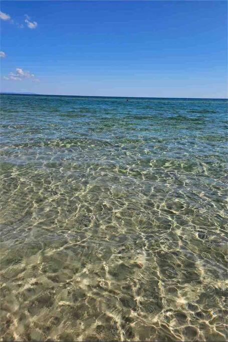 Coastal Escape, Townhouse Steps From The Sea - Tourism Hervey Bay 4