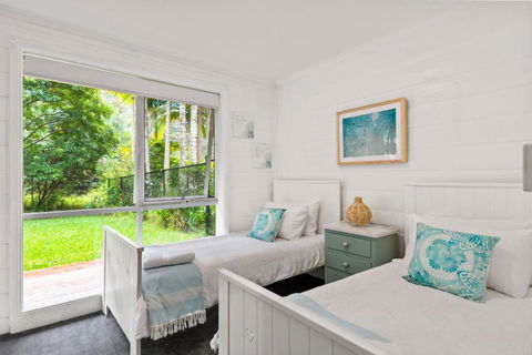 Coastal Rainforest Retreat - Tourism Hervey Bay 4