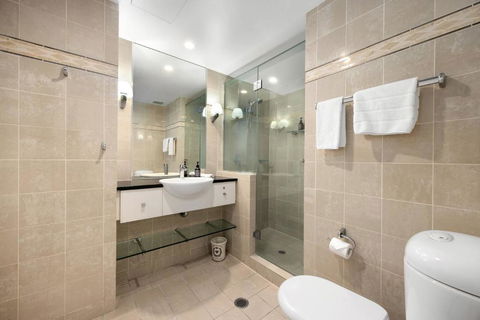 Coastal Style, Family Apartment On Hastings Street - Tourism Hervey Bay 1