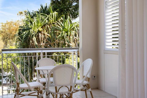 Coastal Style, Family Apartment On Hastings Street - Tourism Hervey Bay 3