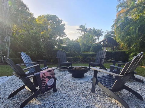 Coco Palms - Hervey Bay Accommodation 2
