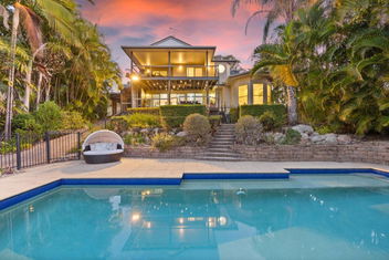 Coco Palms with Hervey Bay Accommodation