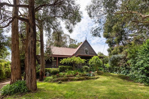 Collins Street House In Red Hill - Tourism Hervey Bay 2