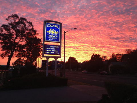Colonial Terrace Motor Inn - Tourism Hervey Bay 2