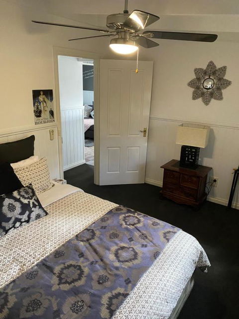 Creek Cottage Bed And Breakfast Traralgon - Hervey Bay Accommodation 2