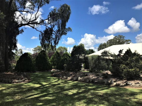 Crows Nest Motel - Tourism Hervey Bay 3