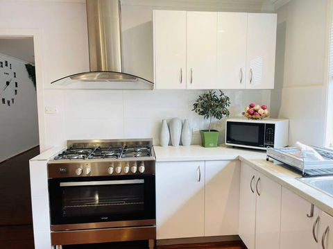 D130 The Link Fantasy Place - Hervey Bay Accommodation 4