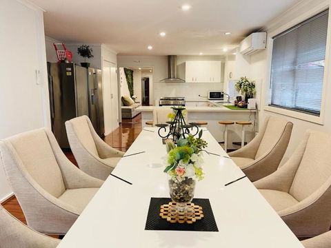 D130 The Link Fantasy Place - Hervey Bay Accommodation 0