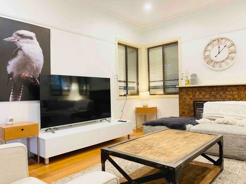 D139 Norfolk Cottage Stay - Hervey Bay Accommodation 0