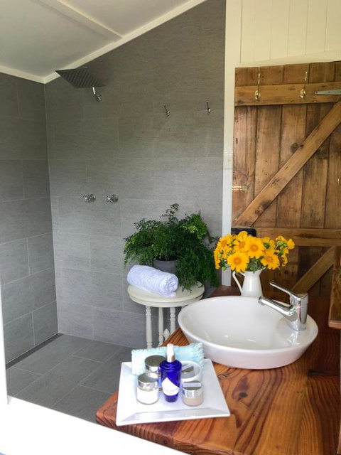 Dayboro - Blue Ridge Lavender Cottage - Tourism Hervey Bay 3