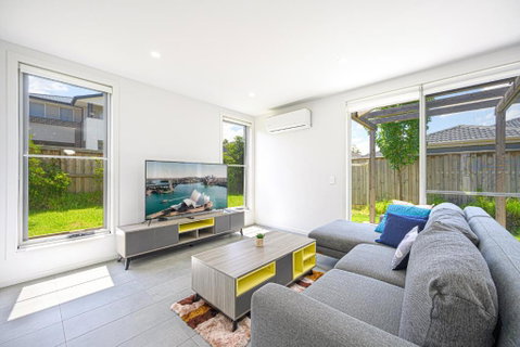 Denham Court Adorable 4Br House With Wifi &Parking - Hervey Bay Accommodation 0
