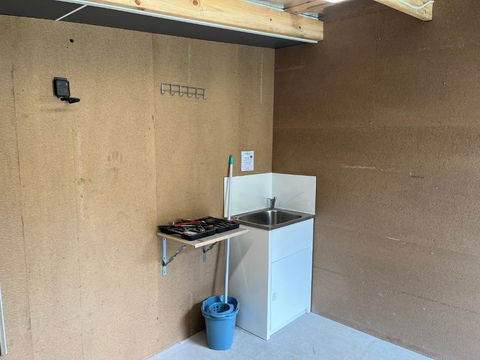 Derby Digs Cabin - Tourism Hervey Bay 4