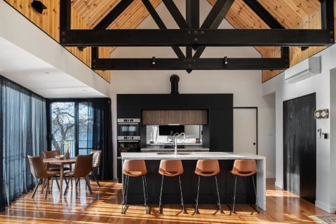 Deviot Boat House - Hervey Bay Accommodation 3
