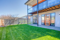 Book Bright Accommodation Vacations Hervey Bay Accommodation Hervey Bay Accommodation