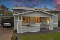 Book Colonel Light Gardens Accommodation Vacations Hervey Bay Accommodation Hervey Bay Accommodation