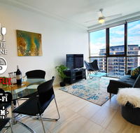 2BR Food  Drink Hub  Gym Pool Views Roof Terrace - Hervey Bay Accommodation