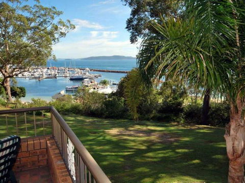 3 'Sailfish' 46 Magnus Street - Tourism Hervey Bay 0