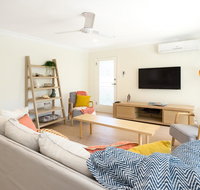 3 Bedroom Apartment Minutes from Main Beach - Hervey Bay Accommodation