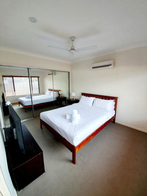 3 Bedroom Central Home - Tourism Hervey Bay 3