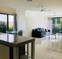 3 Bedroom Executive Luxury Beachside Townhouse - Tourism Hervey Bay